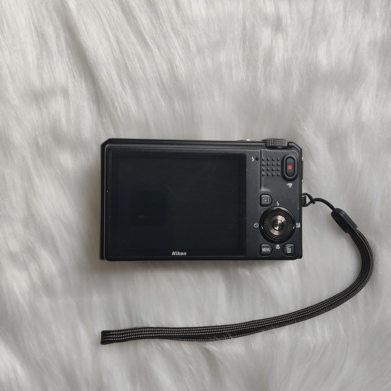 Used Digital Camera | Silver Nikon COOLPIX S9050 Digital Camera | Complete Set