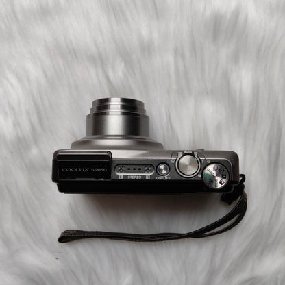 Used Digital Camera | Silver Nikon COOLPIX S9050 Digital Camera | Complete Set
