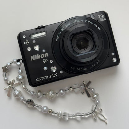 Used Digital Camera | Nikon Coolpix S7000 Digital Camera Bundle | Complete Set