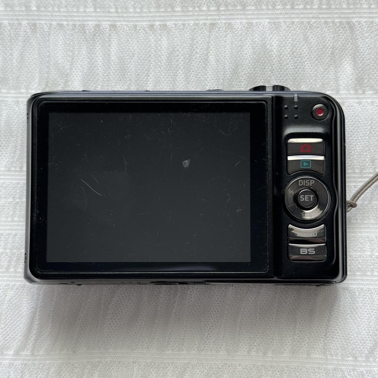 Used Digital Camera | Casio Exilim H15 Digital Camera | Complete Set